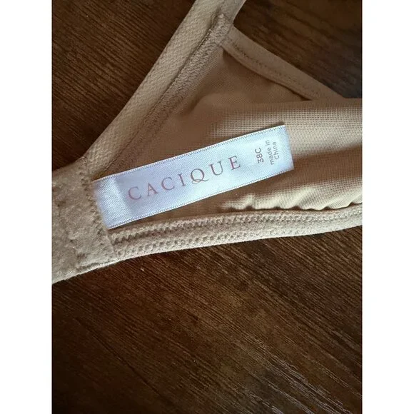 Cacique Beige Lightly Lined Tshirt No Wire Bra - Picture 6 of 7